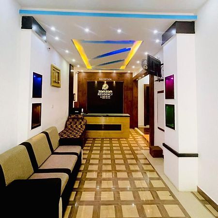 Zam Zam Residency Hotel Cheruppulasseri ภายนอก รูปภาพ