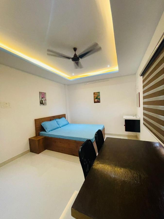 Zam Zam Residency Hotel Cheruppulasseri ภายนอก รูปภาพ